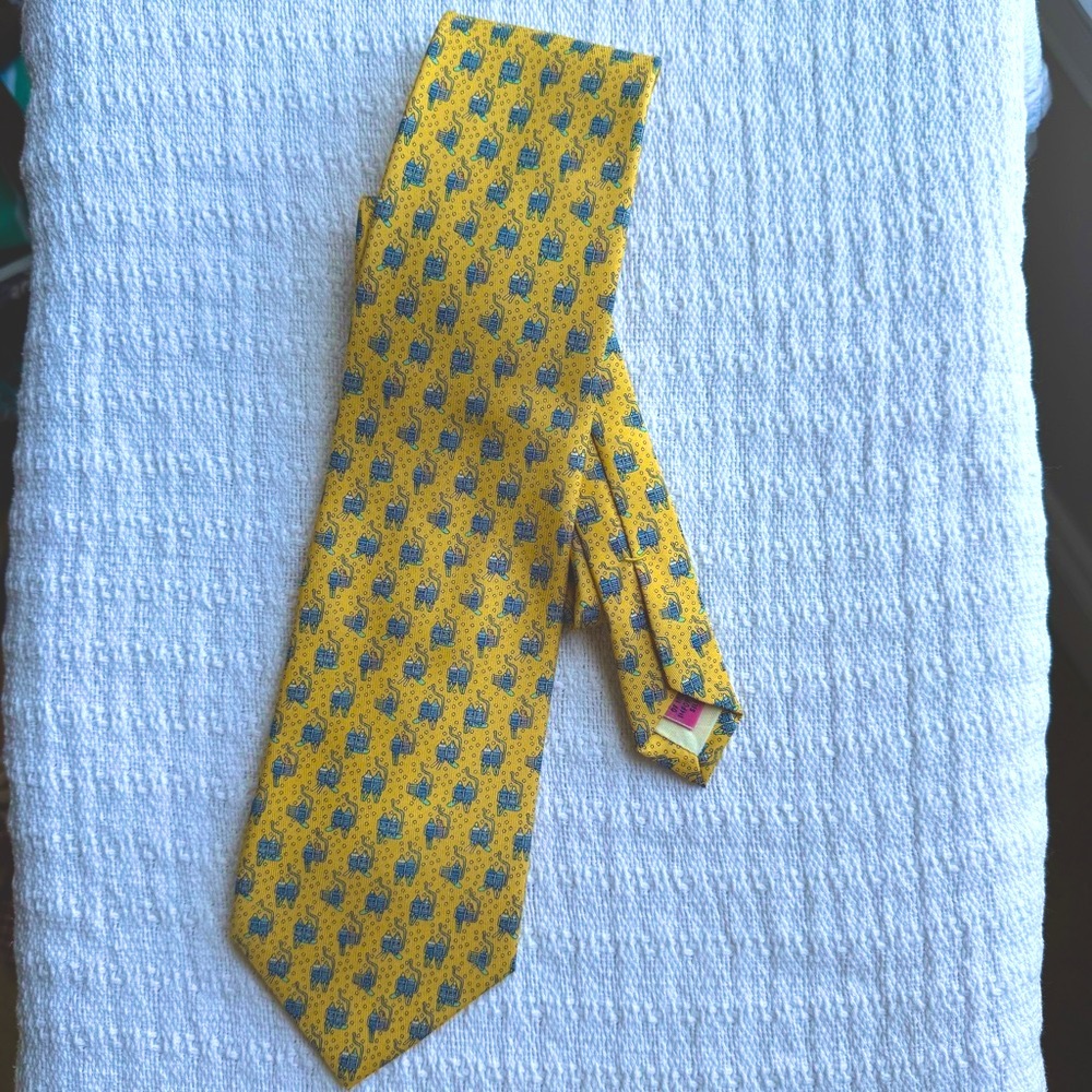 Vineyard Vines Yellow and Blue Patterned Tie